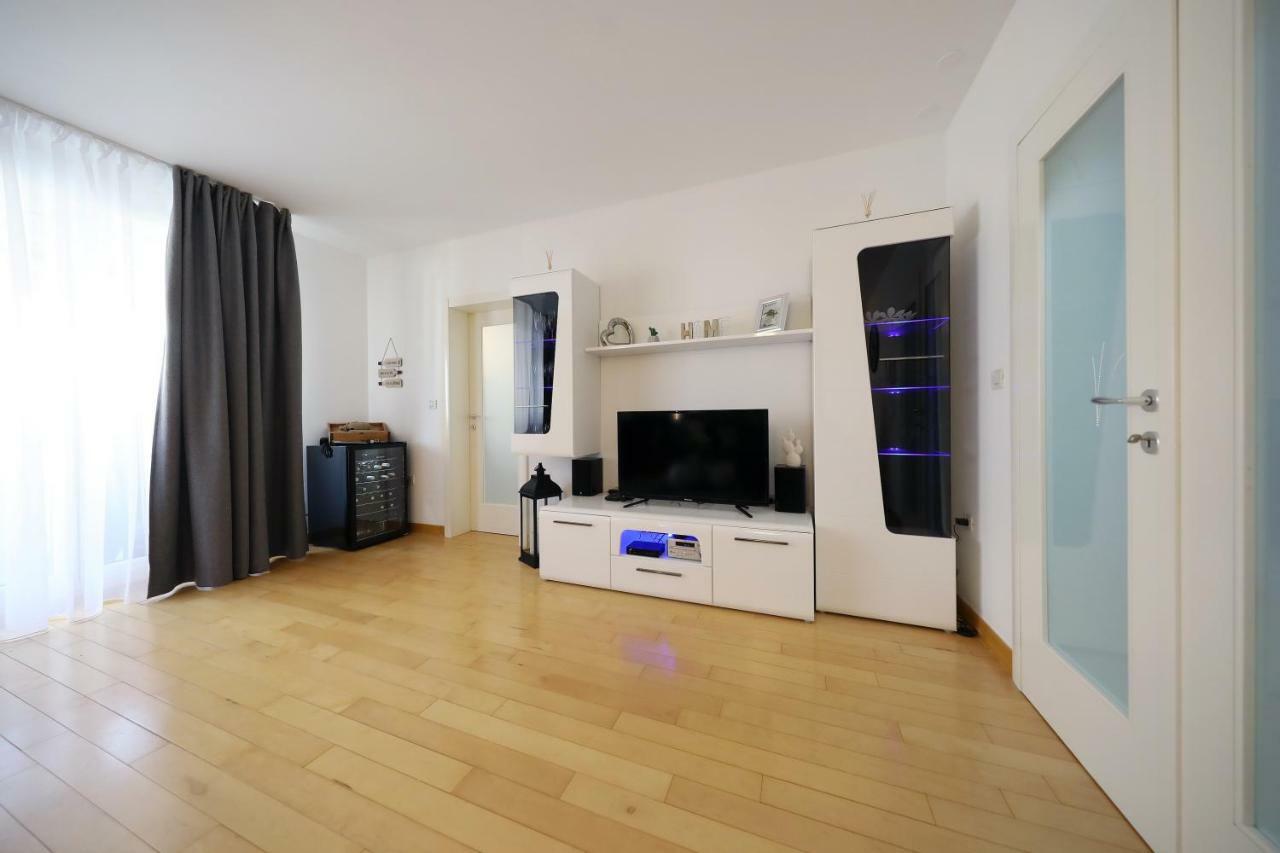 Dioniz Apartment Zadar Exterior photo